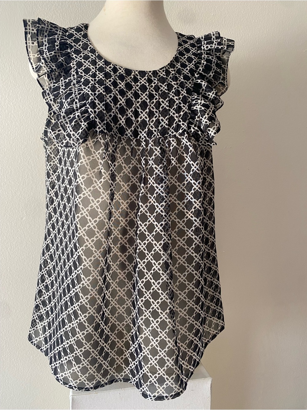 Banana Republic sheer Black & White Chain-Print Ruffle Yoke Camisole